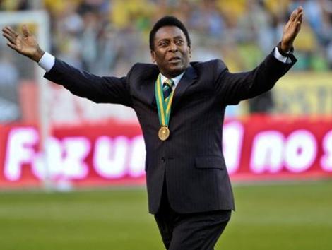 EN : Pelé pourrait déjeuner avec les joueurs