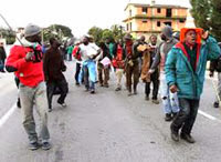 Espagne : 500 immigrés attaquent la frontière à Melilla