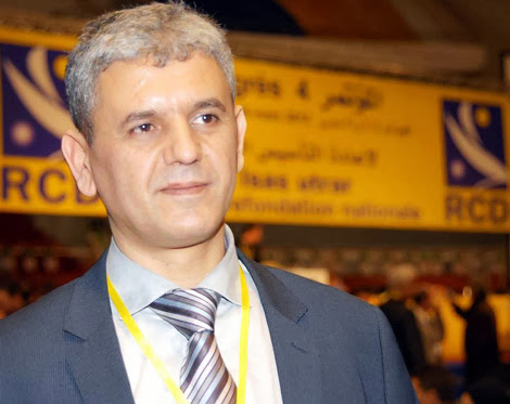 Ils appellent les candidats à se retirer de la présidentielle et le peuple à la boycotter, Le RCD, le MSP et Ennahda proposent une “conférence nationale”