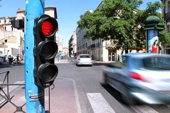 Journée d’étude sur la prévention et la sécurité routières, Cinq cents feux tricolores seront installés en avril