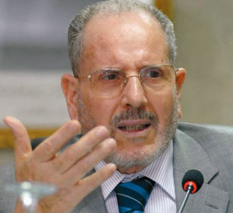 Le ministre des Affaires religieuses appelle les enseignants à cesser leur grève