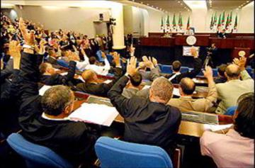 Les &lsquo;députés&rsquo; algériens appelés à faire aumône au Polisario d&rsquo;une partie de leurs salaires