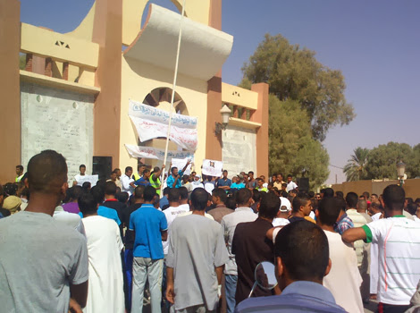 Sit-in à Ouargla de jeunes chômeurs pour revendiquer de l’emploi