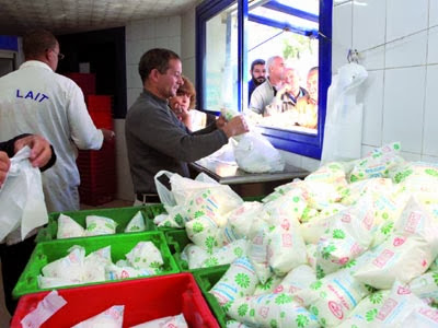 Tension sur le lait pasteurisé, La psychose crée la rareté