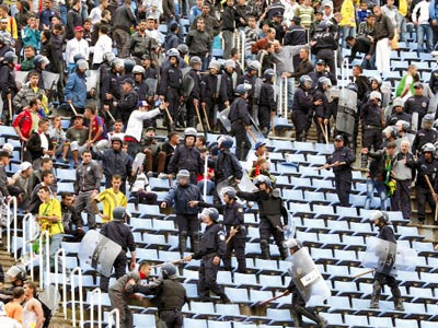 Tlemcen, La lutte contre la violence dans les stades en débat
