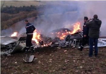 Tragique accident d&rsquo;un avion de transport militaire à Ain Mlila (Oum el Bouagui), 77 morts et 1 survivant