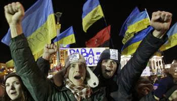 UKRAINE, 70.000 manifestants dans le centre de Kiev