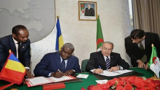 Algérie-Tchad: signature de sept accords de coopération bilatérale