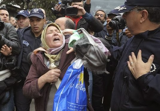 Bouteflika: manifestations contre un 4e mandat