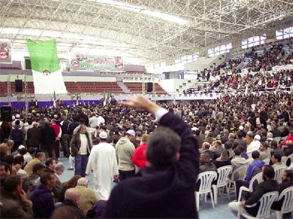 Des milliers de personnes ont afflué hier à la salle harcha, Pari réussi pour les boycotteurs