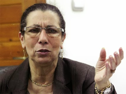 Elle se dit Être la cible d’un article publié dans le journal “El-Fadjr” Hanoune dénonce “un grave dérapage”