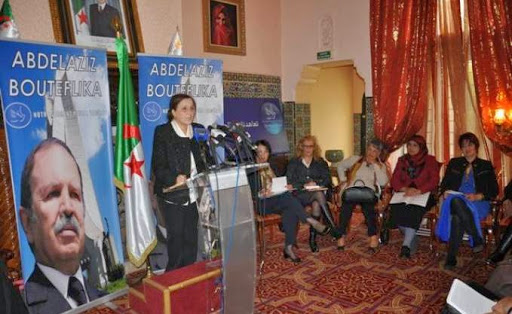 Elles se sont constituées en collectif, Des femmes intellectuelles en faveur du 4ème mandat