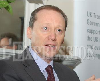 Enseignement des langues étrangères en Algérie, L&rsquo;offensive britannique