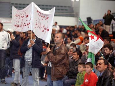 Financement de la campagne électorale, Course aux cotisations et dons en attente des subventions de l’état