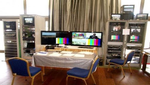 La loi relative à l&rsquo;activité audiovisuelle promulguée