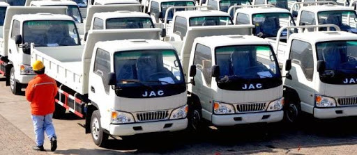 L&rsquo;Algérie fascinée par ses grands patrons