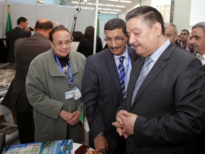Le Salon Al Moustachfa inauguré « L’année 2014 verra la fin de la souffrance des cancéreux », assure M. Boudiaf