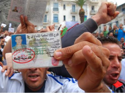 Les ex rappelés du service national manifestent à Alger