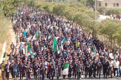 Les gardes communaux manifestent à Boumerdès, «Nous rejetons l’accord conclu avec le Premier ministre»