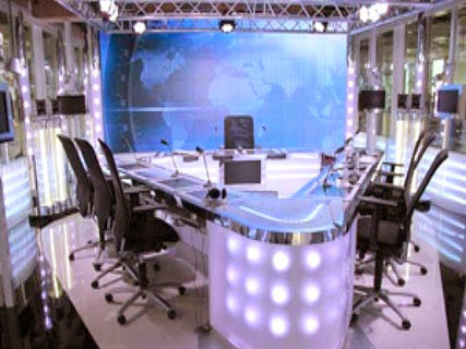 Les télévisions privées enfin légalisées, Entrée en vigueur de la loi sur l’audiovisuel