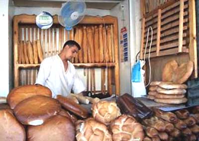 Maroc, Grève du pain sur fond de grogne sociale