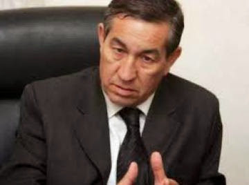 Me Bourayou flingue Amar Ghoul et affirme que Bouteflika est « impotent »