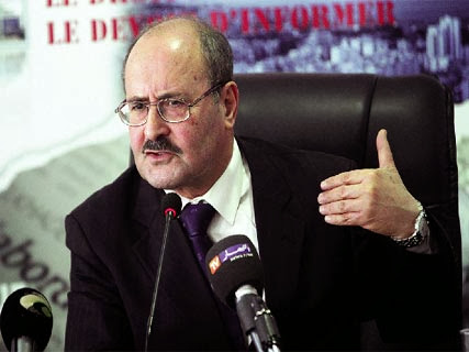 Mohand Tahar Yala, hier au forum de “Liberté” “Le Président ne gère plus”