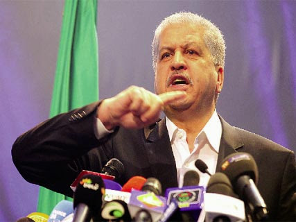 Soutien à la candidature de Bouteflika, Sellal donne le ton à la Coupole du 5-Juillet