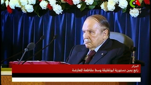 À Alger, le président Bouteflika prête serment pour un quatrième mandat