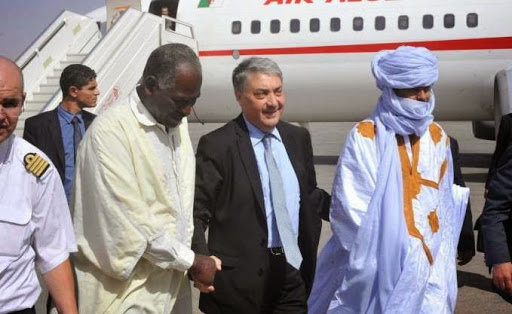 Ali Benflis en s’adressant aux éléments de l’ANP,  «J’interpelle vos consciences»