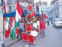 Après la présidentielle, le football reprend ses droits JSK-MCA déjà à l’affiche dans les rues d’Alger