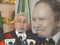 Bensalah: La stabilité politique de l’Algérie, fruit de la réconciliation nationale