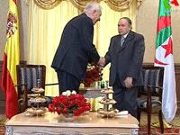 Bouteflika accuse Benflis de « terrorisme »