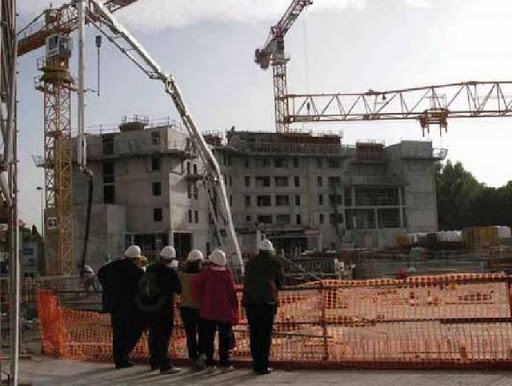 Des mesures sévères contre des promoteurs immobiliers :  Le wali de constantine appelle les citoyens à se méfier des spéculateurs