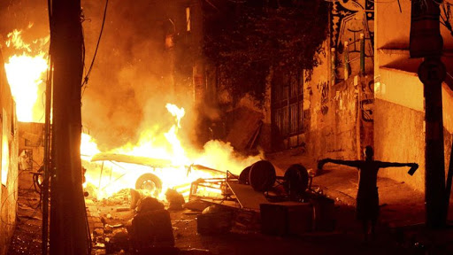 Émeutes à Rio à quelques semaines de la Coupe du monde de football