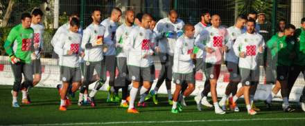 EN : Le programme se dessine