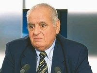 Hocine Malti à “Liberté” “Le pays va connaître une nouvelle phase de glaciation”