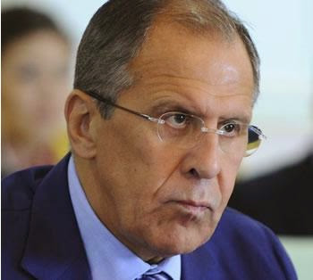 Le chef de la diplomatie russe, sergueï lavrov, monte au créneau : « La russie répondra si ses intérêts sont attaqués en ukraine »