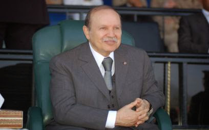 Le Conseil constitutionnel proclame, Bouteflika président de la Républi