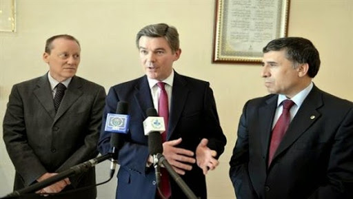 Le message de Cameron au président Bouteflika, signe de solidité des relations algéro-britanniques