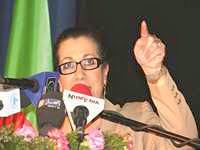 Louisa Hanoune à Tlemcen : «Je ne suis pas la fille du parti unique»