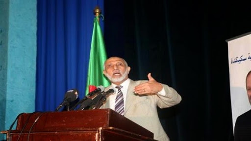 M. Belkhadem appelle les jeunes à préserver la cohésion sociale