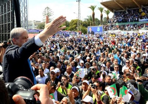 Présidentielle 2014: Bouteflika a réussi à bâtir une armée forte et professionnelle (Sellal)