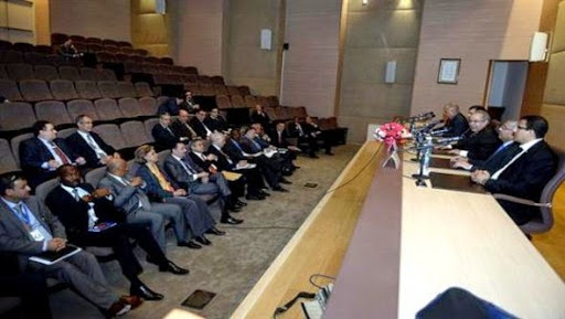 Ramtane Lamamra préside une réunion d’évaluation du déroulement de l’élection présidentielle