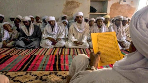 Une grande responsabilité incombe aux érudits dans l&rsquo;orientation de la société