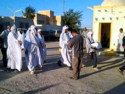 Vote dans les bureaux itinérants dans certaines wilayas du Sud