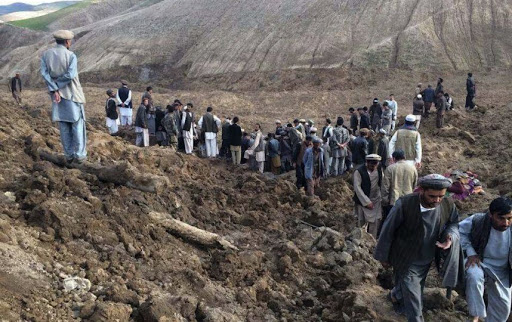 AFGHANISTAN : Deuil national après le glissement de terrain