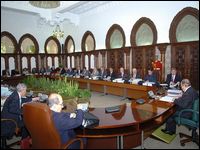 Bouteflika donne ses instructions au nouveau gouvernement