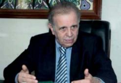 Farouk Ksentini : l’Armée doit être la gardienne de la Constitution