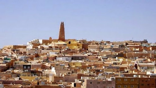 Ghardaïa: mariage collectif au profit d’une vingtaine de couples à Metlili